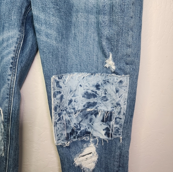Old Navy Tie Dye Patchwork Boyfriend Jean Size 6 - Picture 9 of 12